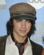 Joe Jonas plai in Camp Rock - Camp Rock