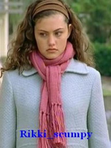 la piscina ''racita'' - Cleo Sertori-Phoebe Tonkin