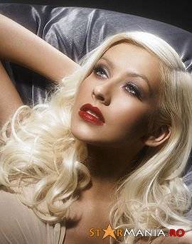 b8d76f77e813faf96273ff2dc591c1b2-christina-aguilera_52