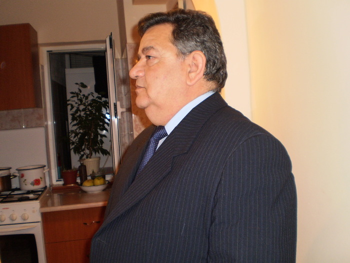PB160085 - FAMILIA