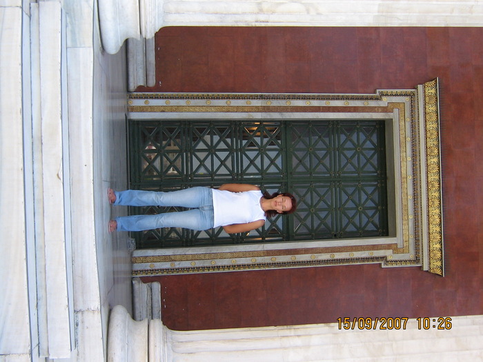IMG_0405 - 2007 - atena - continuare