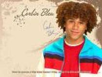 RVPPXOGBQZHQEIXMIUP - poze Corbin Blue