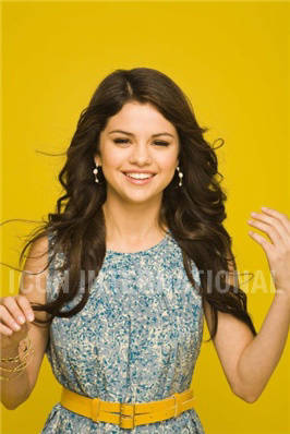 052 - Selena Gomez sedinta foto 4