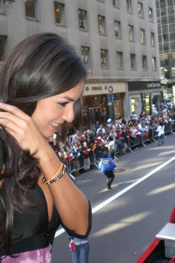 SinSenosTour 206 - Carmen Villalobos