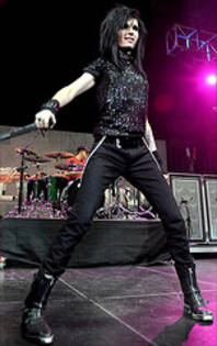 3095022842_879c3b9e39_m - tokio hotel concerte