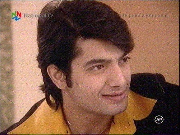 Image1030-0902(nationaltv)[4] - A TA PENTRU TOTDEAUNA-capturi