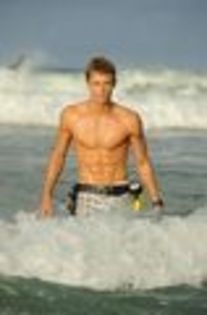 H2O-season-3-h2o-just-add-water-8686319-79-120