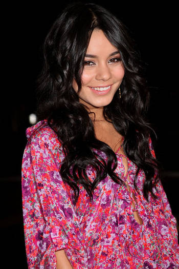 Premiere Warner Bros Watchmen Arrivals m6E83P9XrEQl - vanessa anne hudgens