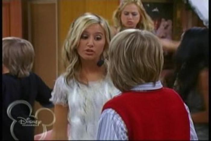 normal_138 - ashley tisdale