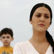 serazat si kaan - Berguzar Korel