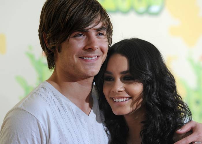 TTAMZLRHGWSQPZJAHKG - poze zanessa