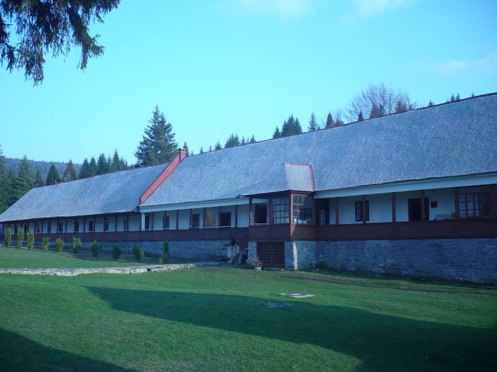 P1050842 - Concediu manastirea cheia maneciu 2009