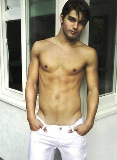 justin-gaston-sexy-model-1 - ce pereche se potriveste3