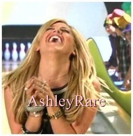 EZVHGUTSFMDHAMDTEZV - Ashley Tisdale