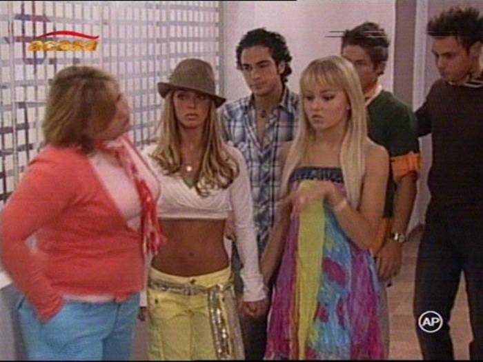 Image1112-1836(TV20) - rebelde