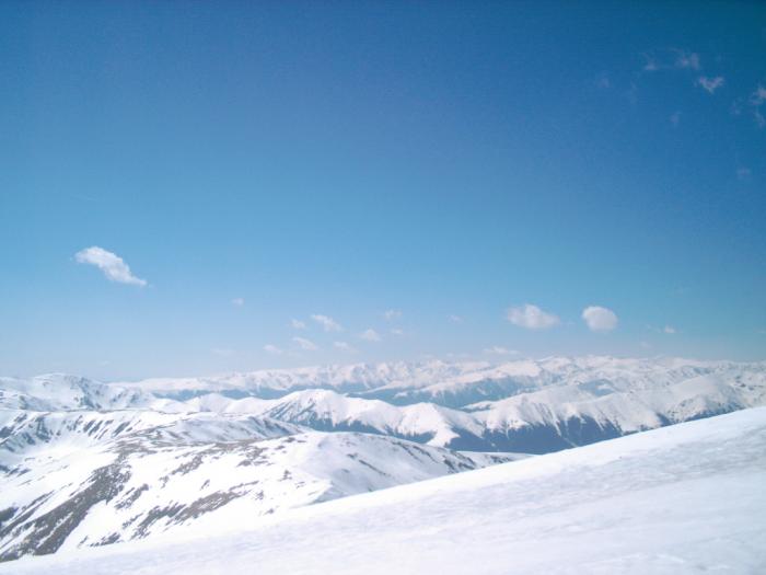 Fagarasul Vazut din Iezer - Iezer-Papusa