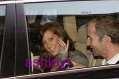 LHZUYBUKCXZLGQFZDYY - ASHLEY TISDALE POZE RARE