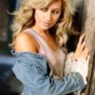 Y7kJ50180761-01 - ASHLEY TISDALE