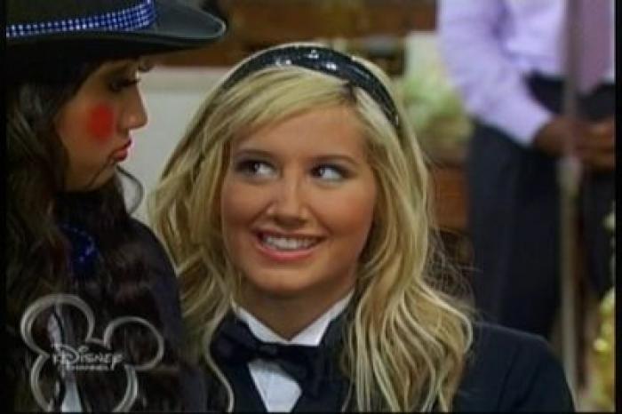 normal_093 - ashley tisdale