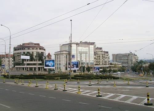 Piata Mihai Eminesu