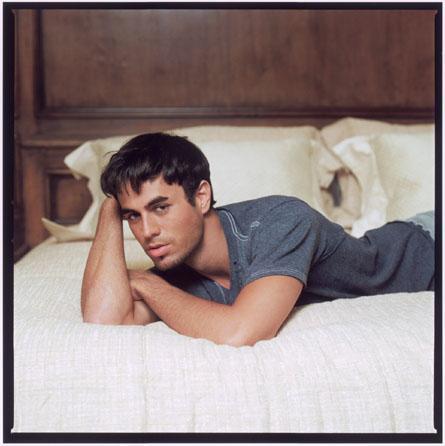 Enrique_Iglesias_1238768941_2