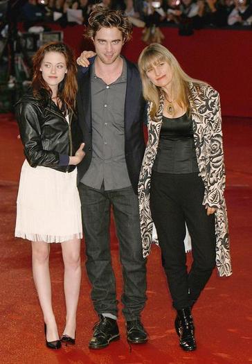 Kristen_Stewart_1241610599_0 - Kristen Steward
