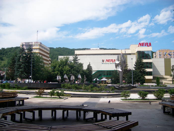 Resita-Supermarket Nera