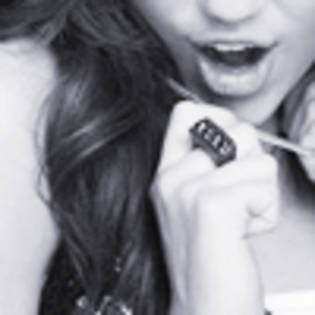29lzp07 - miley avatare