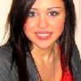 8H9_k6258229-01 - multe poze miley