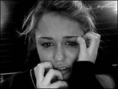 miley cry - ce a spus miley