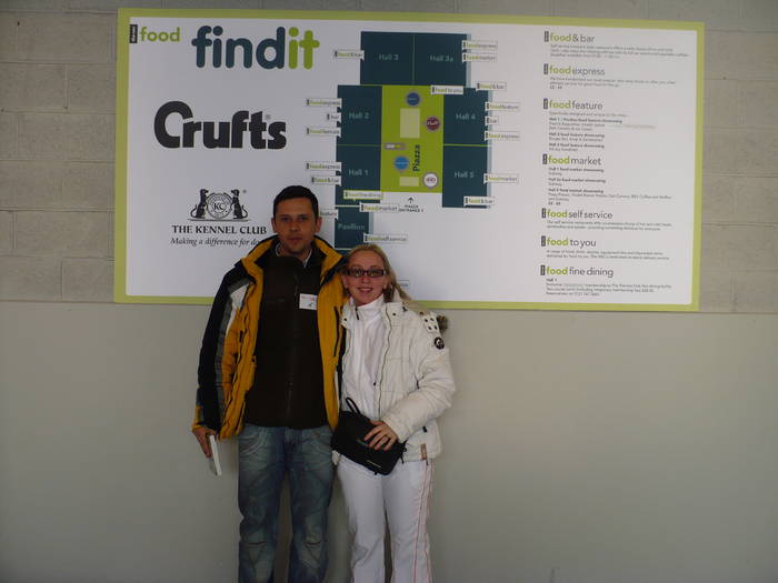 P1050541 - crufts 2009 smooth fox  and wire