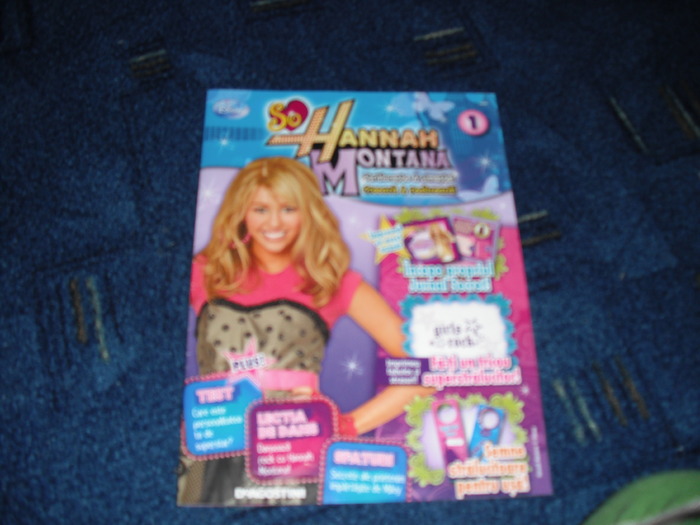 IMG 135 - Trei din nr mele So HannahMontana