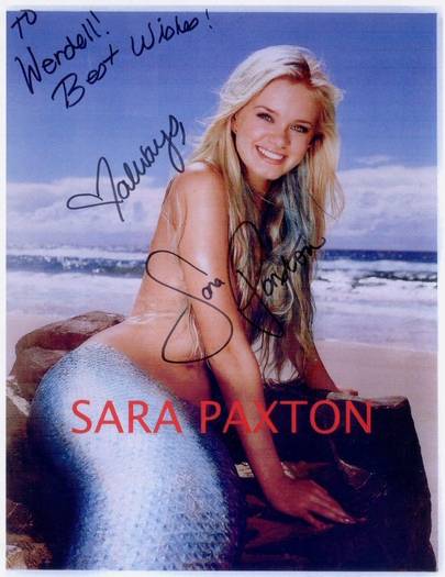 Sara joaca in Aquamarine - Sara Paxton