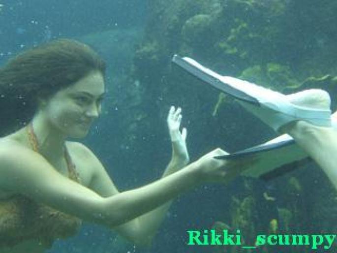 haha - Cleo Sertori-Phoebe Tonkin