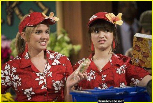 30wb9r8 - demi lovato