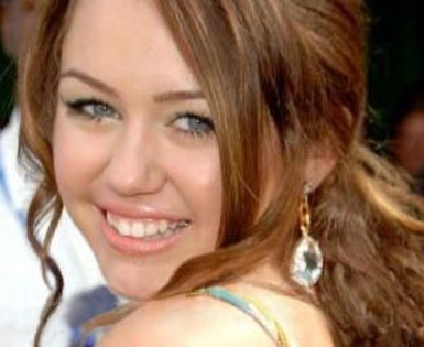 MileyCyrus_detail - album pentru prietena mea dolly