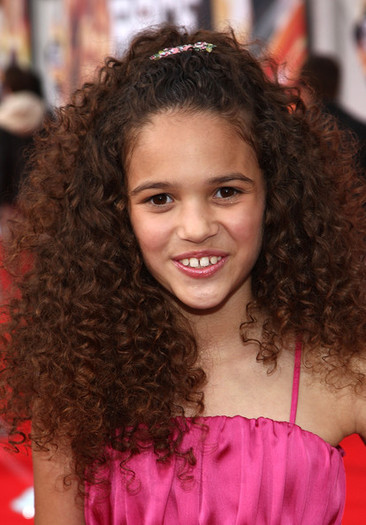 Premiere+Walt+Disney+Pictures+Race+Witch+Mountain+DTtYgHeeYeel