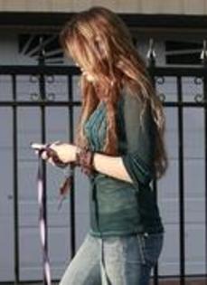 IHZVPJLTSFRYWSQNVMJ - miley 5