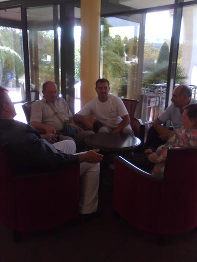 Nicula, Camarasan si gogu - ApiMondia