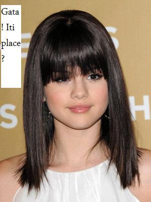 Selena_Gomez Nov_22_2008[1]