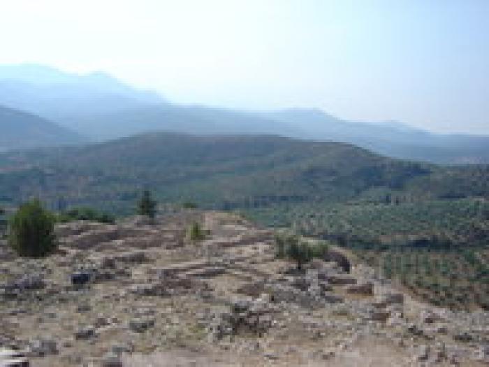 200px-Mycenae_ruins_dsc06390