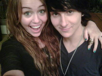 oli - Personal pics with my IDOLL i love very much my IDOLL is the best xOxO Dya