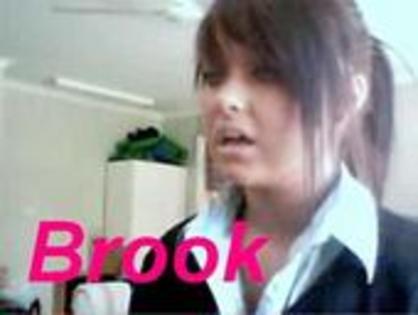 m_a68173071e9e48e8953762a1df23c0e1 - brokelle bones