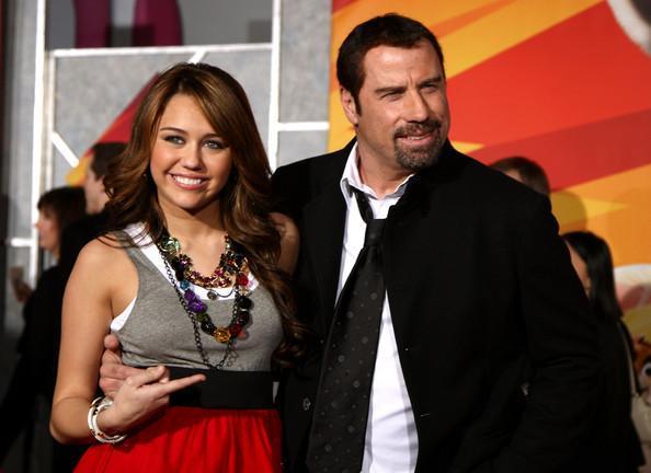 Miley_Cyrus_1243837695_4