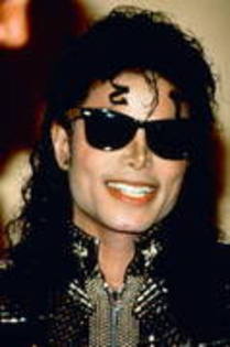 SEOQLBFCPNWZUKOMSZI - michael jackson