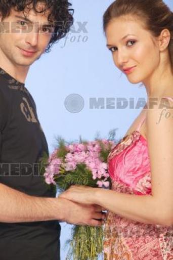 ai183403n583889 - actori