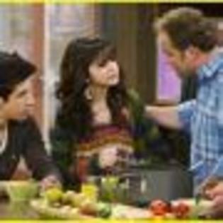 Wizards_of_Waverly_Place_1252357851_4_2007 - Magicienii din Weverly Place