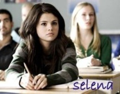 eu - Club Selena Gomez cu poze