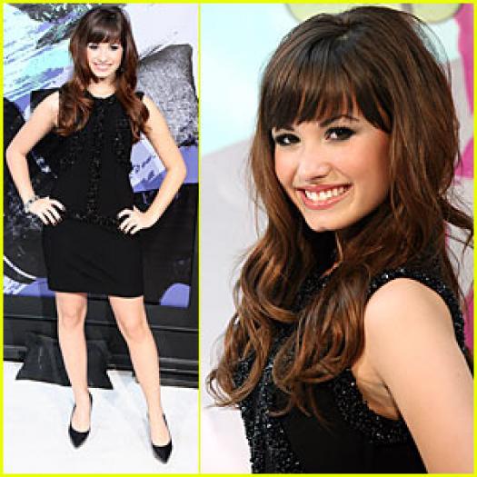 demi-lovato-camp-rock-premiere1[1]