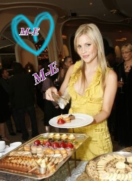 Claire_Holt6